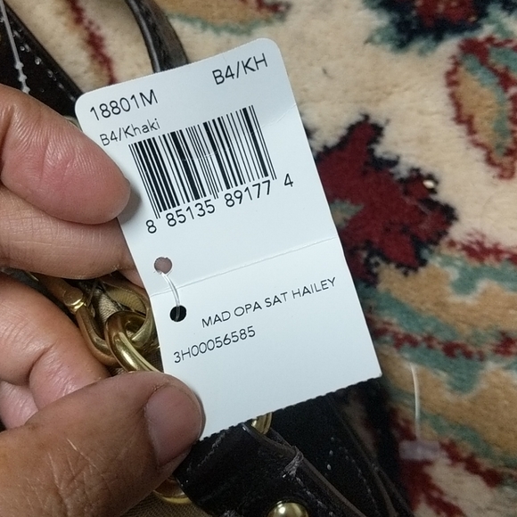 BNWT Coach shoulder bag - Picture 5 of 11